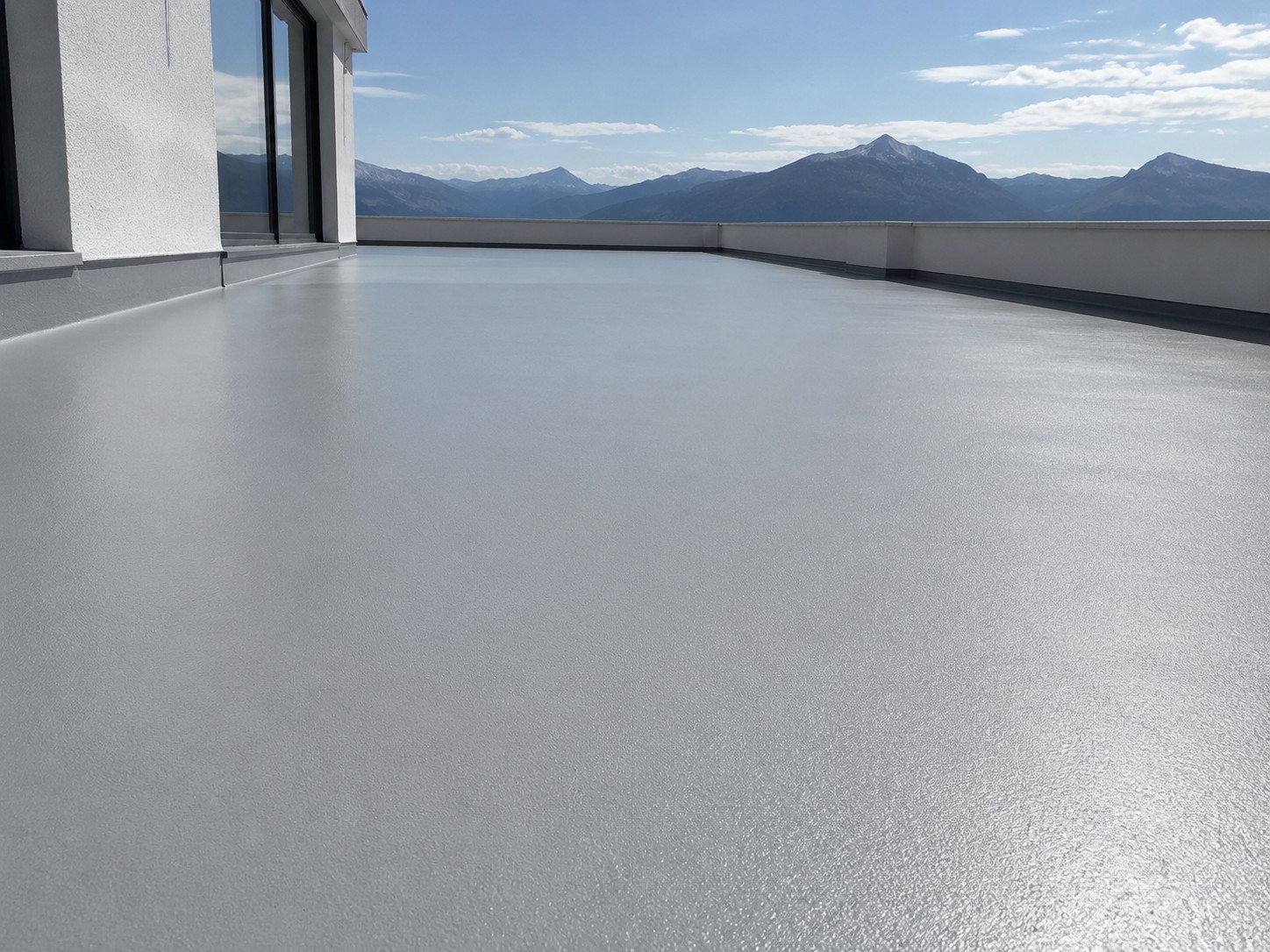 Ampio terrazzo panoramico rifinito con poliurea continua